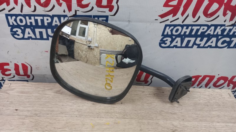 Зеркало с пятой двери Toyota Hiace KZH120 1KZ-TE (б/у)