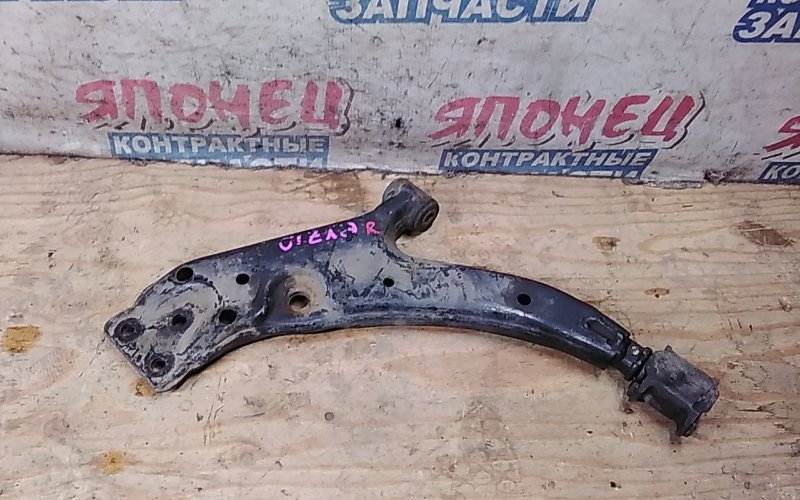 Рычаг Toyota Raum EXZ10 5E-FE передний правый (б/у)