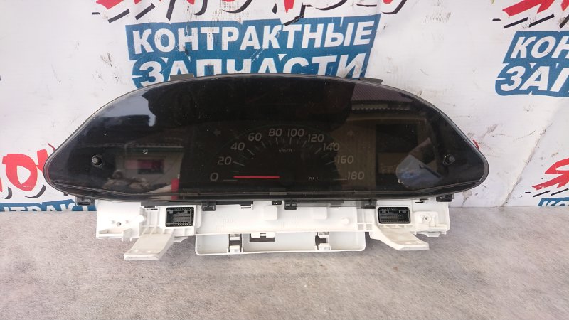 Панель приборов Toyota Vitz KSP90 1KR-FE 2005 (б/у)