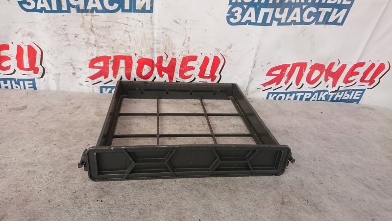 Рамка салонного фильтра Honda Step Wagon RK5 R20A (б/у)