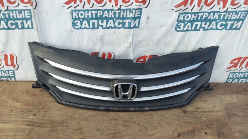 Решетка радиатора Honda Freed GB4 L15A (б/у)