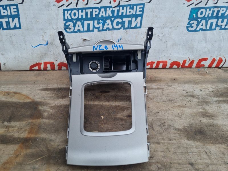 Консоль кпп Toyota Corolla Fielder NZE144 1NZ-FE (б/у)