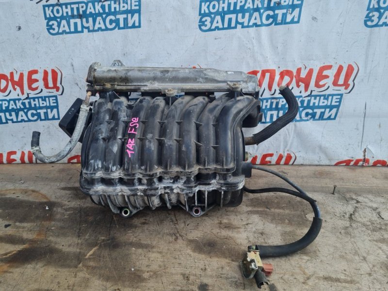 Коллектор впускной Toyota Premio AZT240 1AZ-FSE (б/у)