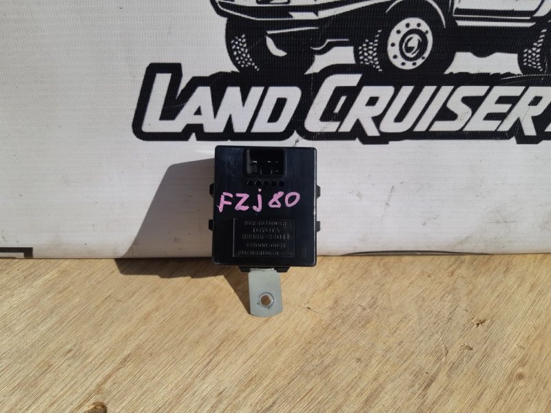 Блок электронный Toyota Land Cruiser FZJ81 1FZ-FE (б/у)