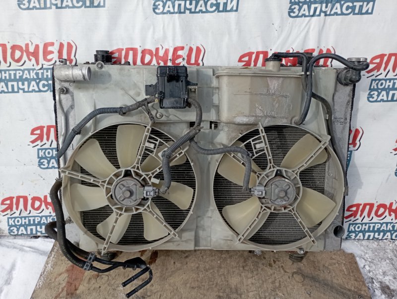 Радиатор основной Toyota Alphard ANH10 1AZ-FSE (б/у)