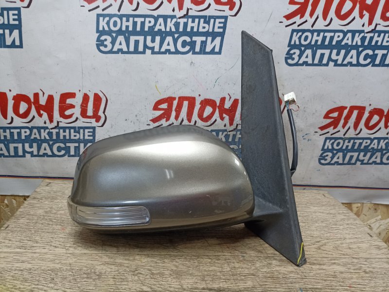 Зеркало Toyota Ractis SCP100 2SZ-FE правое (б/у)