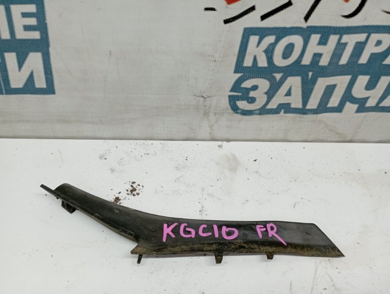 Уголок решетки под дворники Toyota Passo KGC10 1KR-FE передний правый (б/у)
