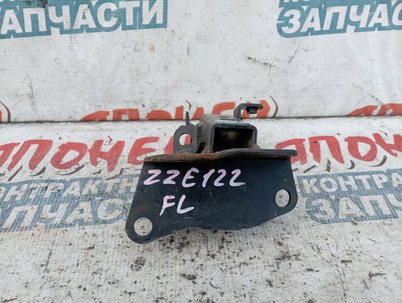 Подушка двигателя Toyota Corolla Spacio ZZE122 1ZZ-FE левая (б/у)