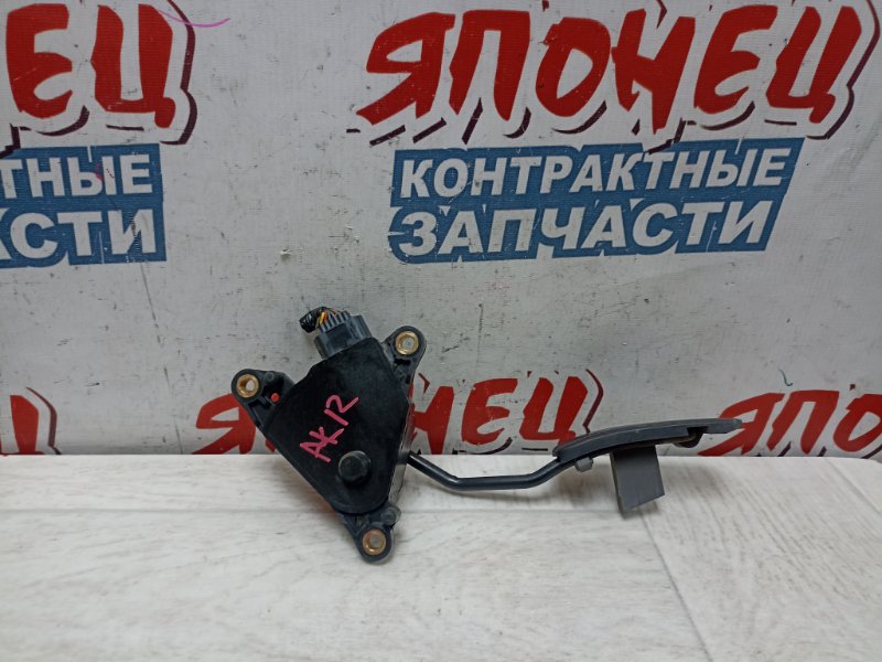 Педаль газа Nissan March AK12 CR12DE (б/у)