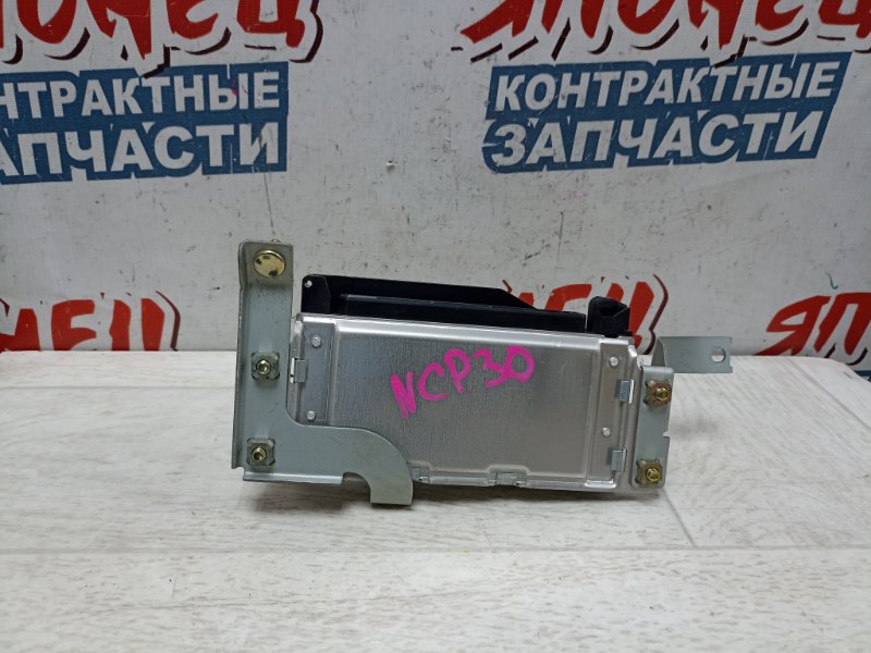 Блок управления abs Toyota Bb NCP30 2NZ-FE (б/у)