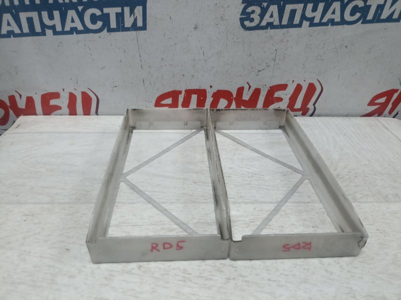 Рамка салонного фильтра Honda Crv RD5 K20A (б/у)