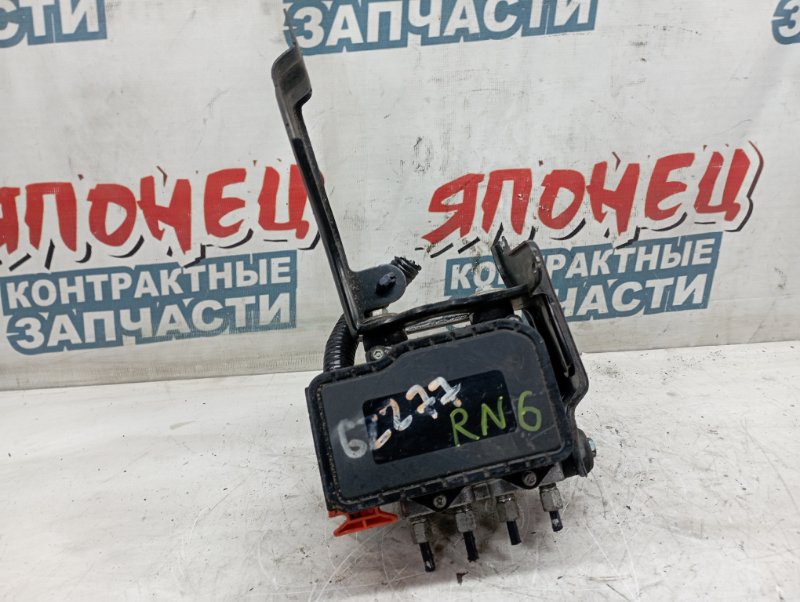 Блок abs Honda Stream RN6 R18A (б/у)