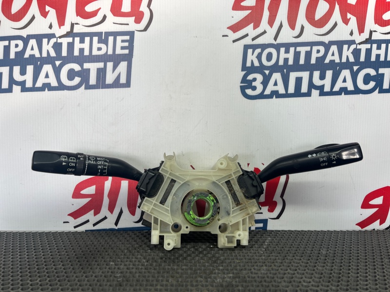 Блок подрулевых переключателей Mazda Bongo SKP2V L8 (б/у)