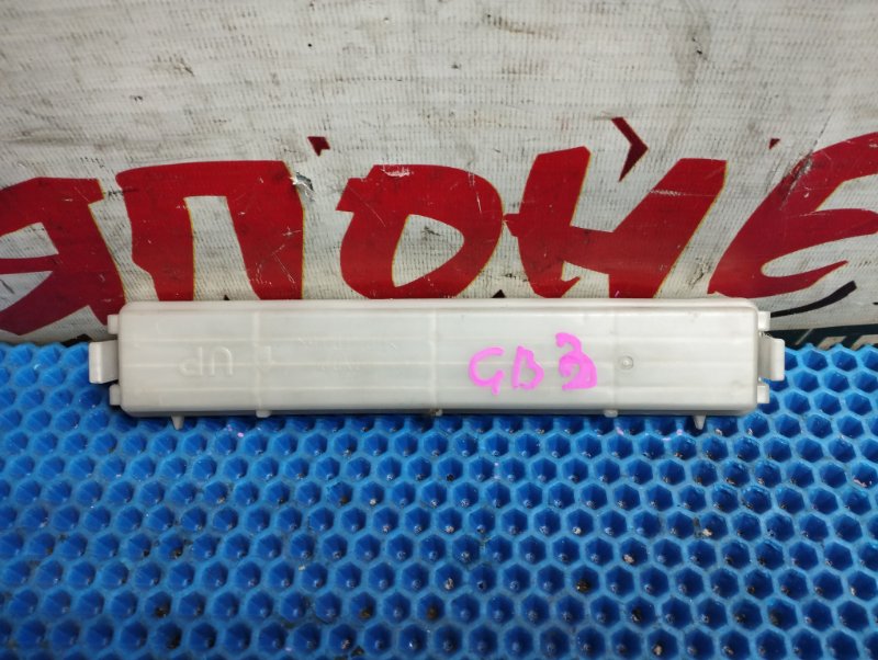 Крышка салонного фильтра Honda Freed GB3 L15A (б/у)