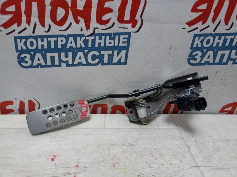 Педаль газа Nissan Xtrail NT30 QR20DE (б/у)