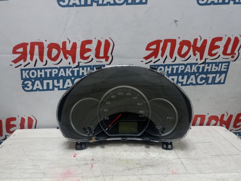 Панель приборов Toyota Vitz KSP130 1KR-FE (б/у)