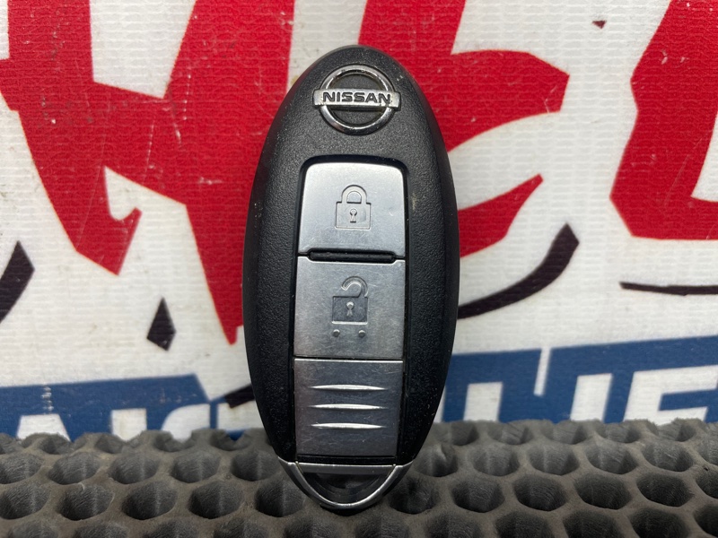 Смарт-ключ Nissan (б/у)