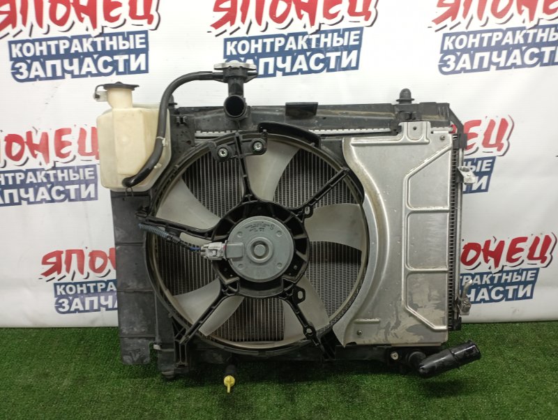 Радиатор основной Toyota Ractis NSP120 1NR-FE (б/у)