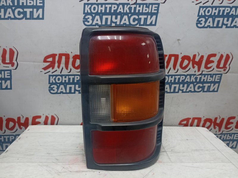 Стоп-сигнал Mitsubishi Pajero V26W 4M40 задний правый (б/у)