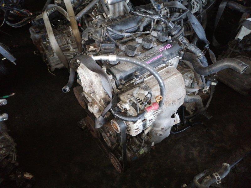 Двигатель Nissan Serena TC24 QR20DE 2005 (б/у)