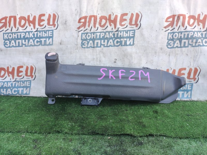 Бачок стеклоомывателя Mazda Bongo SKF2M RF (б/у)