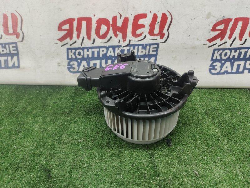 Мотор печки HONDA FIT GE6 L13A (б/у) Мотор печки HONDA FIT GE6 L13A (б/у)