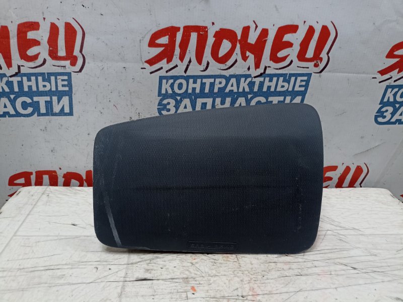 Airbag пассажирский Toyota Ist NCP60 2NZ-FE (б/у)