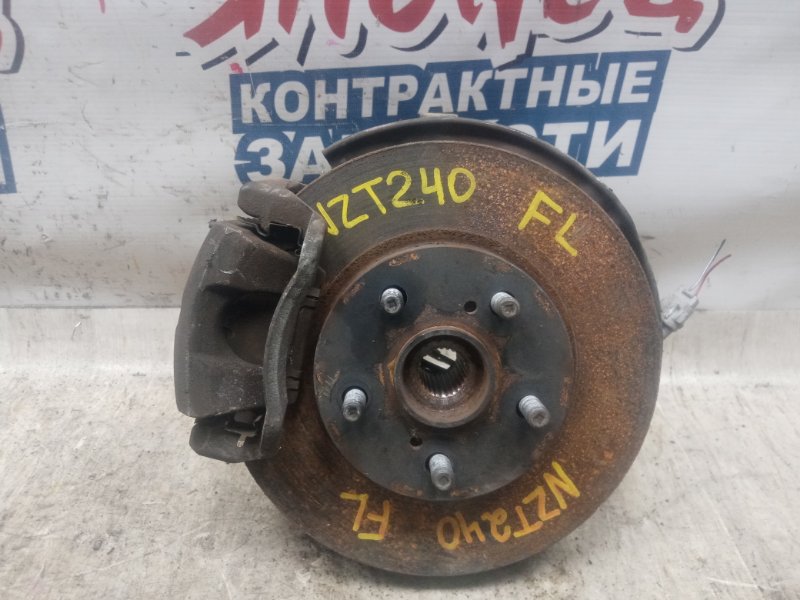 Ступица Toyota Allion NZT240 1NZ-FE передняя левая (б/у)