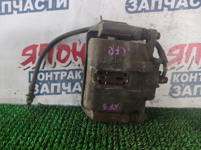 Суппорт Honda Stepwgn RF3 K20A передний правый (б/у)