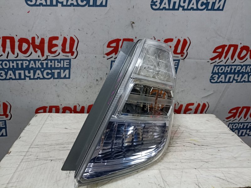 Стоп-сигнал Honda Fit GP1 LDA задний правый (б/у)