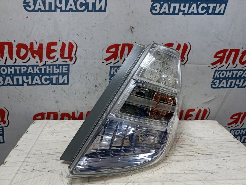 Стоп-сигнал Honda Fit GP1 LDA задний правый (б/у)