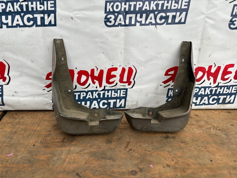 Брызговик Honda Airwave GJ1 L15A передний (б/у)