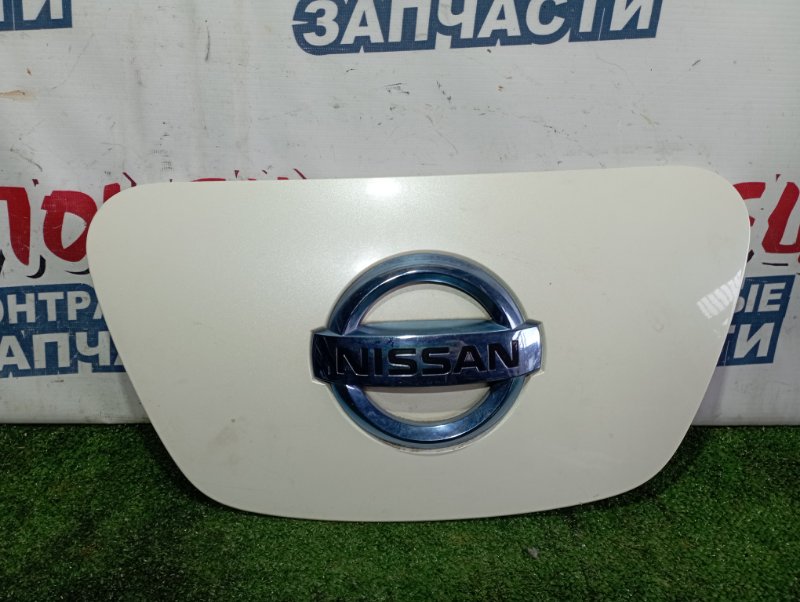 Лючок зарядки Nissan Leaf ZE0 EM61 (б/у)