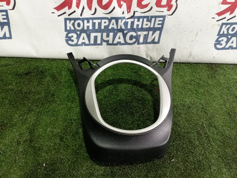 Консоль кпп Toyota Ractis NCP120 1NZ-FE (б/у)