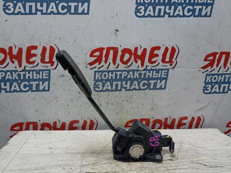 Педаль газа Honda Fit GP1 LDA (б/у)