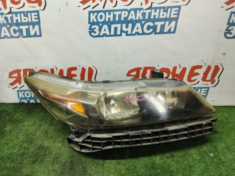 Фара Honda Stream RN6 R18A передняя правая (б/у)