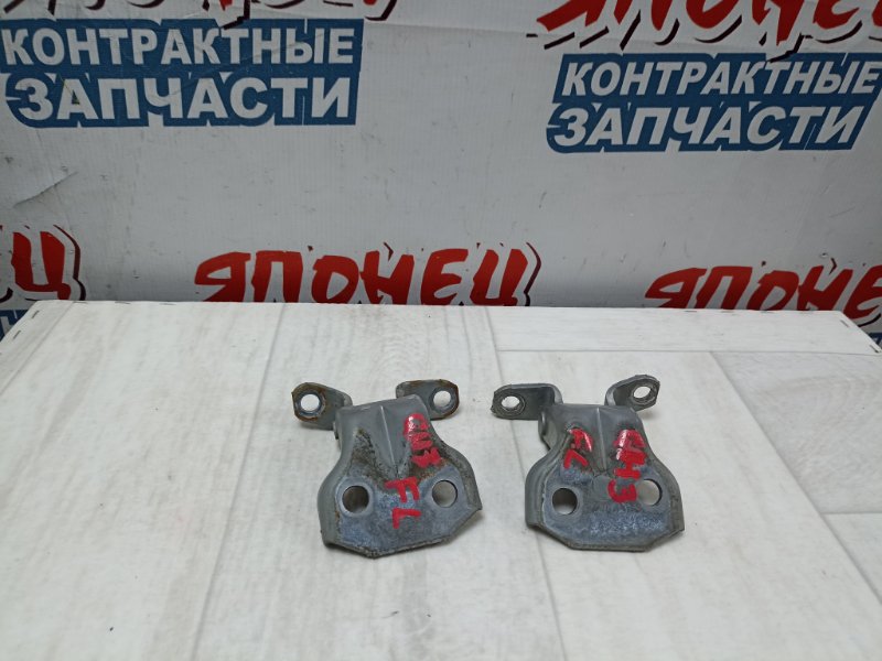 Петля двери Subaru Impreza GH3 EL154 (б/у)