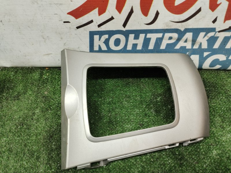 Консоль кпп Toyota Corolla  Fielder NZE141 1NZ-FE (б/у)