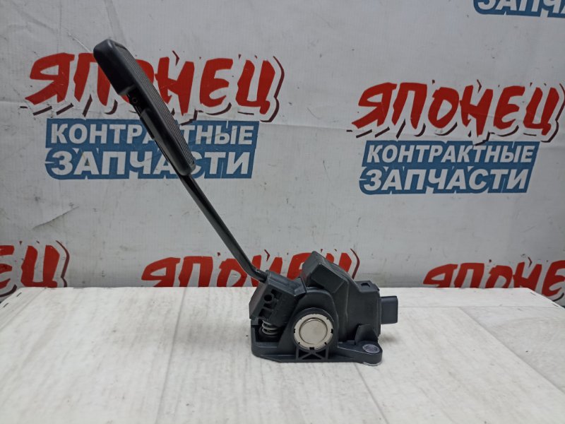 Педаль газа Honda Fit GE6 L13A (б/у)