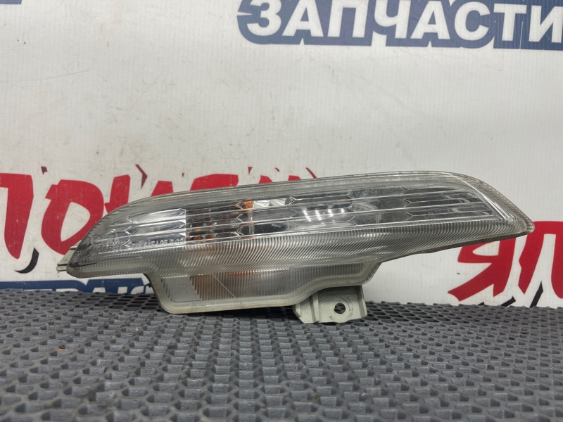 Поворотник Honda Insight ZE2 LDA 2009 правый (б/у)