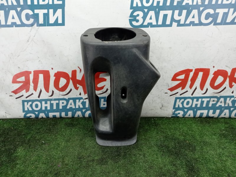 Кожух рулевой колонки Toyota Ist NCP65 1NZ-FE 2002 (б/у)