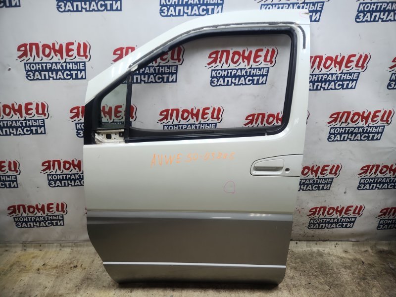 Дверь Nissan Elgrand AVWE50 QD32ETI передняя левая (б/у)