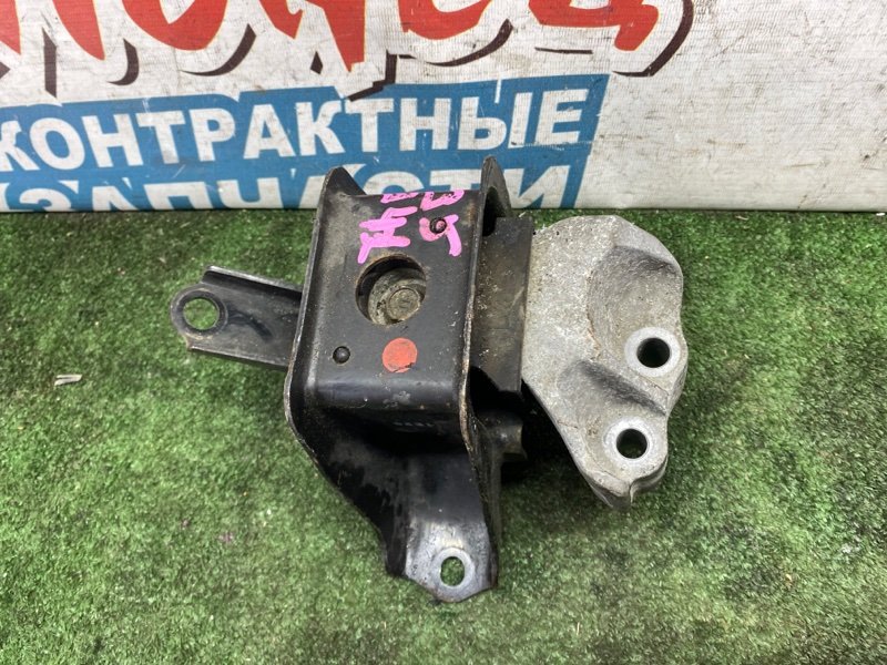 Подушка двигателя Toyota Passo KGC35 1KR-FE правая (б/у)