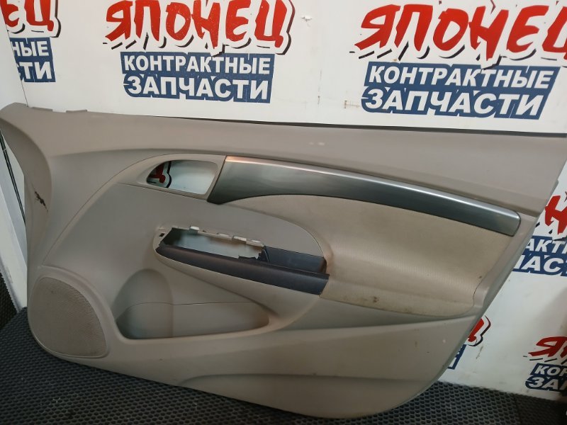 Обшивка дверей Honda Insight ZE2 LDA 2009 передняя правая (б/у)