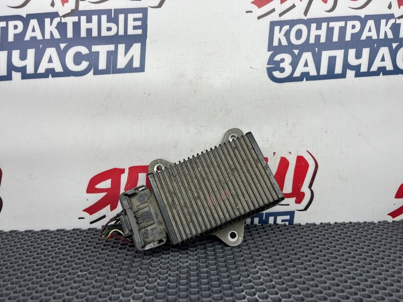 Блок управления форсунками Mitsubishi Pajero Io H77W 4G94 2000 (б/у)