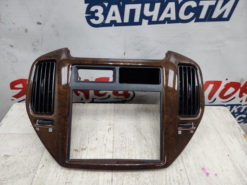 Консоль магнитофона Mitsubishi Dion CR6W 4G94 (б/у)