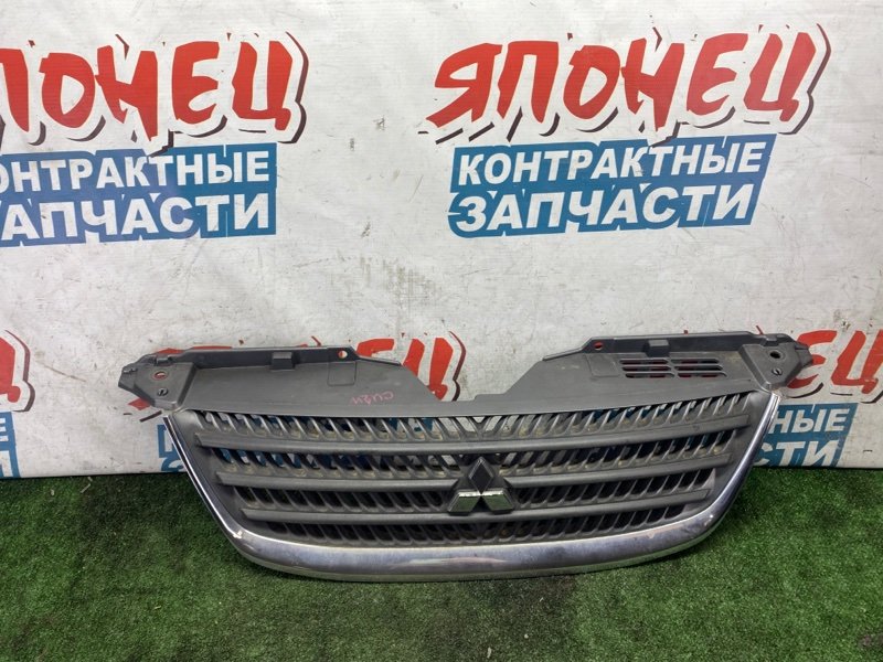 Решетка радиатора Mitsubishi Airtrek CU2W 4G63 (б/у)