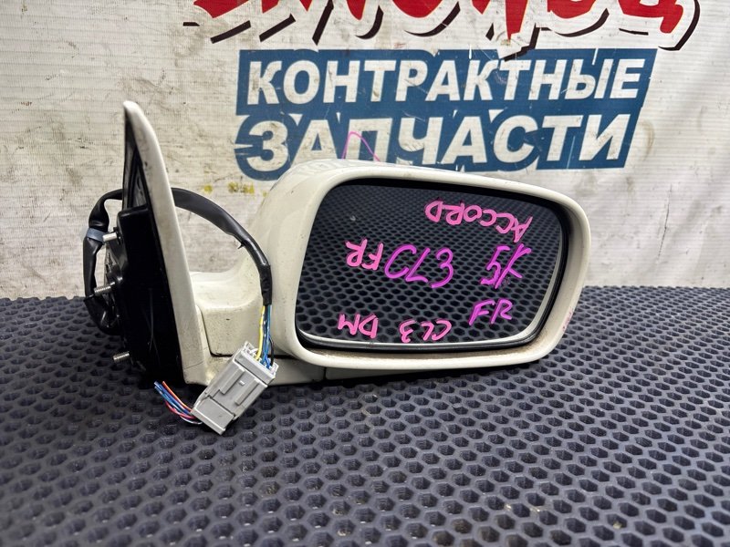 Зеркало Honda Accord CF4 F20B переднее правое (б/у)