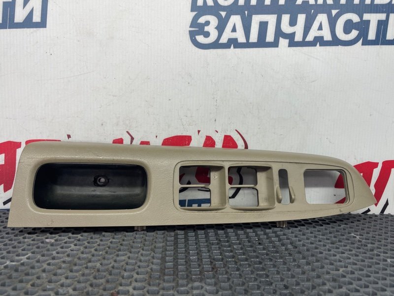 Накладка блока управления стеклоподъемниками Honda Odyssey RA6 F23A 2000 (б/у)