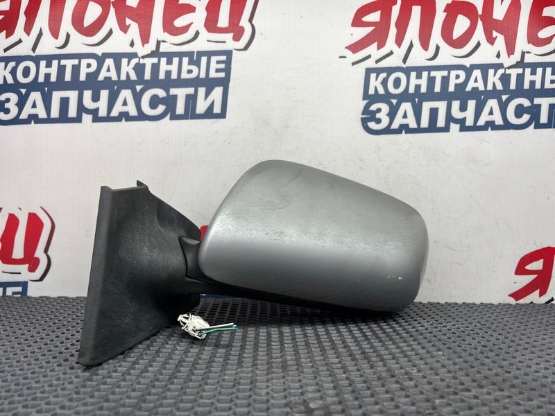 Зеркало Toyota Vitz NCP95 2NZ-FE 2005 левое (б/у)